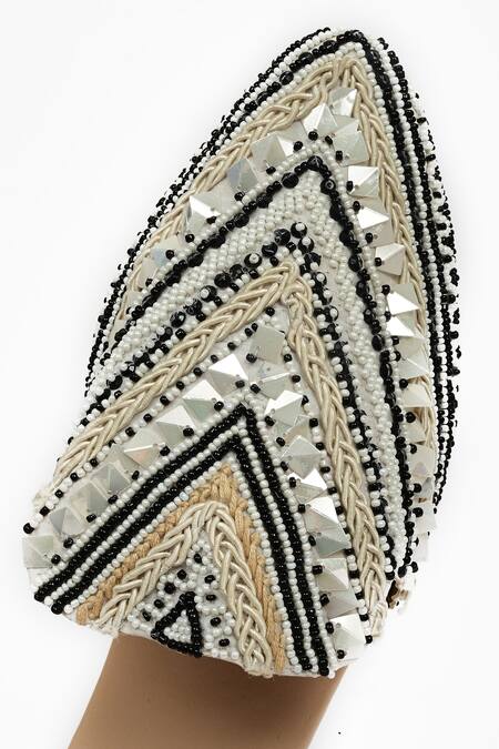 Buy_Miar Designs_Ivory Amayah Embroidered Mules_Online_at_Aza_Fashions