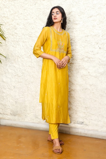 Buy_Tatwa_Yellow Handloom Cotton, Viscose Embroidery Round Neck Yoke Kurta And Pant Set _Online_at_Aza_Fashions