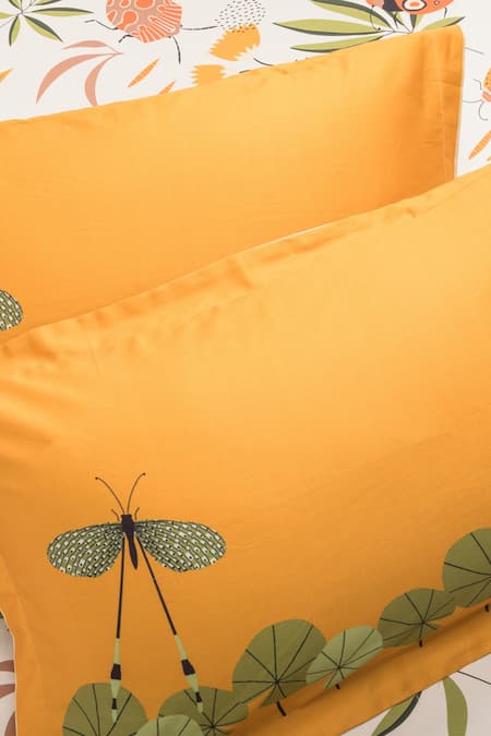 Buy_Kyoona_Green 100% Cotton, Satin Weave Flora And The Forest Of Adventures Bedsheet Set_Online_at_Aza_Fashions