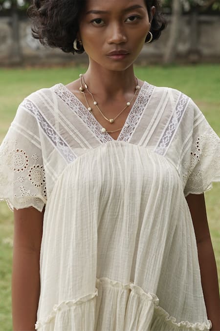 Buy Baju Ivory 40% , 60% , Chanderi Lace Work V Yara Tiered Dress Online at Aza Fashions Buy_Baju_Ivory 40% , 60% , Chanderi Lace Work V Yara Tiered Dress _Online_at_Aza_Fashions