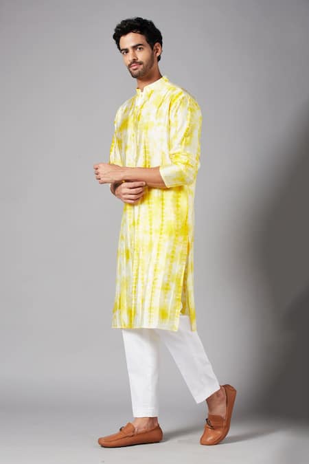 Hilo Design_Yellow Silk, Cotton Tintlo Mandarin Collar Kurta Set _Online_at_Aza_Fashions