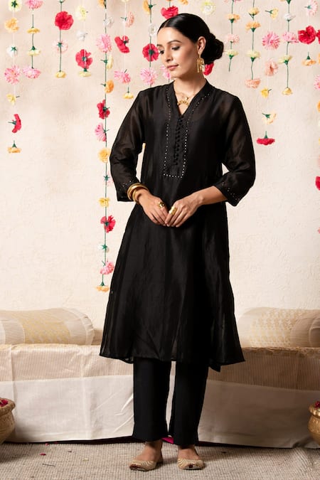 Buy_Marche_Black Kurta  Chanderi, Pant  Cotton V Neck A-line And Set _Online_at_Aza_Fashions
