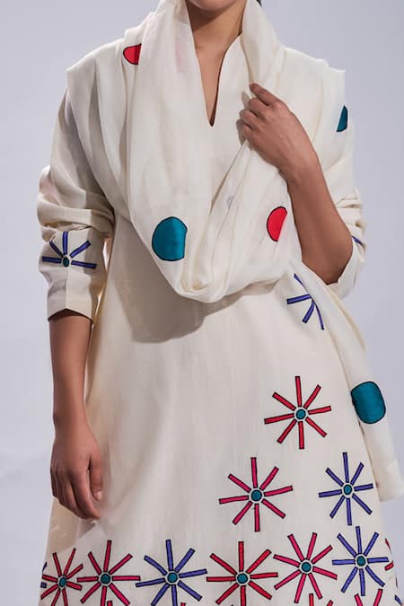 Buy_Taika By Poonam Bhagat_Ivory Chanderi Embroidered Floral Round A-line Tunic Set _Online_at_Aza_Fashions