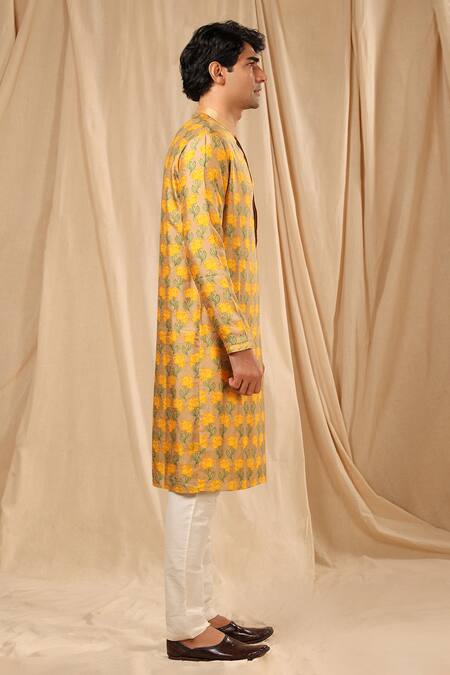 Buy_Masaba_Beige Raw Silk Printed Bloomingdale Kurta _Online_at_Aza_Fashions
