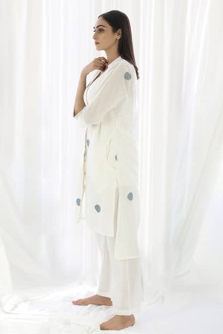 Buy_Khat_White Handloom , Collared Polka Pattern Shirt Kurta And Pant Set _Online_at_Aza_Fashions
