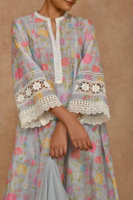 Buy_Ekavira_Grey Chanderi Lace Keyhole Neck A-line Kalidar Printed Kurta Set_Online_at_Aza_Fashions