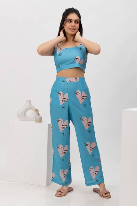 Buy_Dawn And Dusk_Blue Cotton V-neck All Eyes On You Print Blazer Set_Online_at_Aza_Fashions