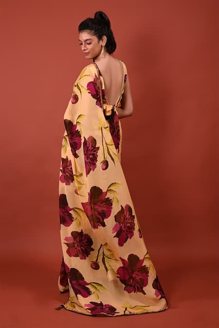 Buy_Rimi Nayak_Beige Printed Flower Pattern Chrysanthemum Saree _Online_at_Aza_Fashions