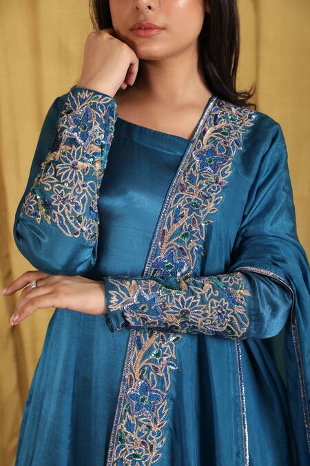 Buy_The Aarya_Blue Maheshwari, Silk, Cotton Embroidery, Placement Floral And Peacock Kurta Set_Online_at_Aza_Fashions