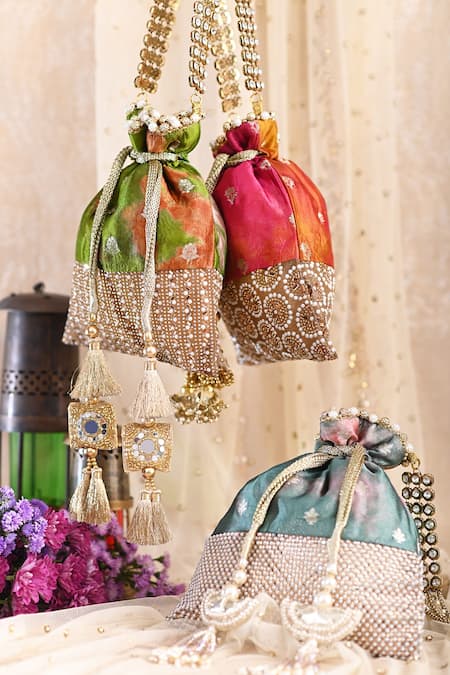 Buy_Miar Designs_Pink Tie Dye Krisha Tie-dyed Potli Bag_Online_at_Aza_Fashions