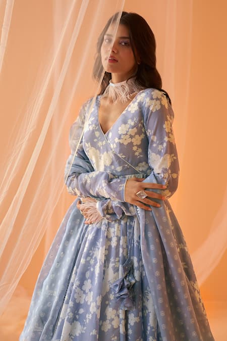 Buy_Lashkaraa_Blue Chanderi Tassels, Embroidery V-neck, Mandarin Floral Printed Anarkali Set _Online_at_Aza_Fashions