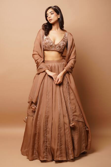 Buy_Ahi Clothing_Gold Organza, Hemp Sequins, Zari V-neck Hand Embroidered Blouse Lehenga Set _Online_at_Aza_Fashions