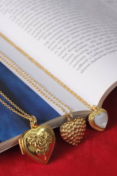 Buy_Anushka Jain Jewellery_Gold Plated Heart Stone Embellished Pendant Necklace_Online_at_Aza_Fashions