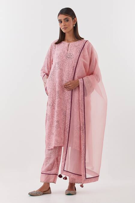 Buy Amisha Kothari Pink Cotton, Silk Organza Zari, Piping Keyhole Gulposh Printed Rosette Kurta Set Online at Aza Fashions Buy_Amisha Kothari_Pink Cotton, Silk Organza Zari, Piping Keyhole Gulposh Printed Rosette Kurta Set _Online_at_Aza_Fashions