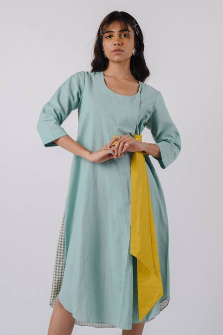 Tussah By Siddhi Shah Green Cotton Bows Round Neck Contrast Detail Dress Online at Aza Fashions Tussah By Siddhi Shah_Green Cotton Bows Round Neck Contrast Detail Dress _Online_at_Aza_Fashions