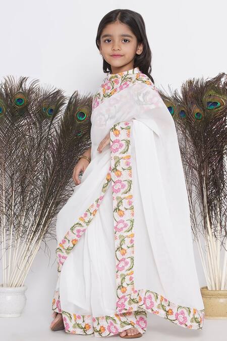 Little Bansi White Saree Georgette Printed Floral Pre-draped With Blouse Online at Aza Fashions Little Bansi_White Saree Georgette Printed Floral Pre-draped With Blouse _Online_at_Aza_Fashions