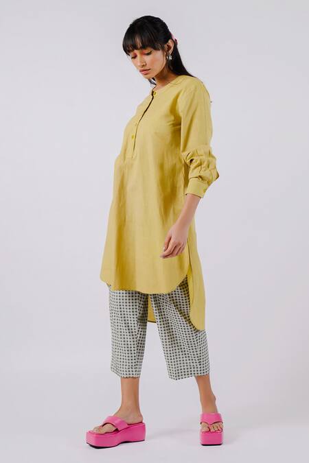 Buy Tussah By Siddhi Shah Green Cotton Round Neck High-low Tunic And Checkered Pattern Pant Set Online at Aza Fashions Buy_Tussah By Siddhi Shah_Green Cotton Round Neck High-low Tunic And Checkered Pattern Pant Set _Online_at_Aza_Fashions