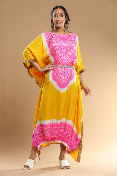 Buy_Etasha By Asha Jain_Pink Silk Tassels Round Neck Asymmetric Bandhani Pattern Kaftan _Online_at_Aza_Fashions