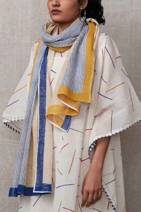 Buy Banana Labs Multi Color Cotton Sprinkle Asymmetric Neck Hand Block Print Kaftan With Stole Online at Aza Fashions Buy_Banana Labs_Multi Color Cotton Sprinkle Asymmetric Neck Hand Block Print Kaftan With Stole _Online_at_Aza_Fashions