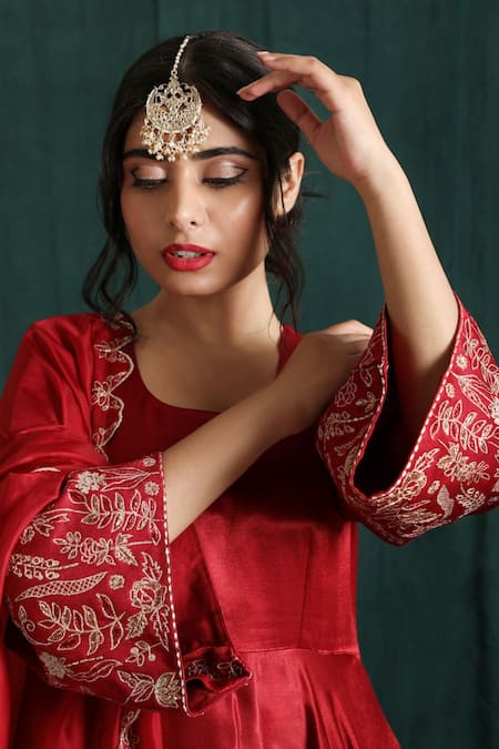 Buy_The Aarya_Red Silk, Maheshwari Zari, Embroidery Placement Floral Anarkali And Palazzo Set _Online_at_Aza_Fashions