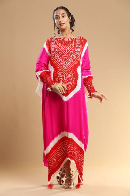 Buy_Etasha By Asha Jain_Red Tassels, Smocking Round Neck Smocked Sleeve Bandhani Pattern Kaftan _Online_at_Aza_Fashions