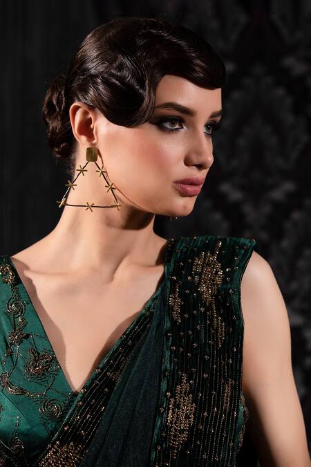 Buy Shilpi Gupta Green Silk Satin Cut Work V-neck Embroidered Pre-draped Saree With Blouse Online at Aza Fashions Buy_Shilpi Gupta_Green Silk Satin Cut Work V-neck Embroidered Pre-draped Saree With Blouse _Online_at_Aza_Fashions