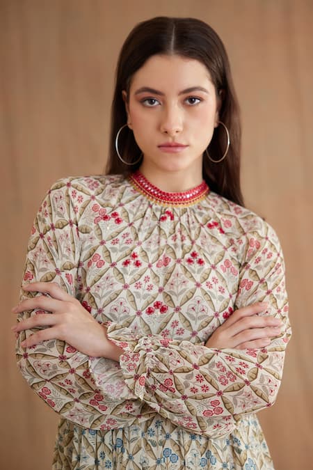 Nikasha Red Viscose, Georgette Sequins, Embroidery Mughal Print Puff Sleeve Midi Dress Online at Aza Fashions Nikasha_Red Viscose, Georgette Sequins, Embroidery Mughal Print Puff Sleeve Midi Dress _Online_at_Aza_Fashions