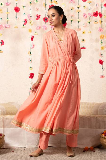 Buy Marche Peach Dupatta Kota Doria, Kurta And Pant Cotton V Neck Kalidar Angrakha Set Online at Aza Fashions Buy_Marche_Peach Dupatta Kota Doria, Kurta And Pant Cotton V Neck Kalidar Angrakha Set _Online_at_Aza_Fashions