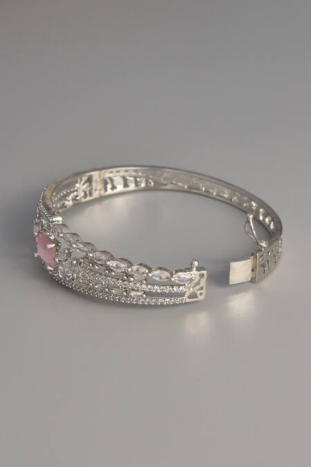 Buy_Gwacy_Pink Rose Quartz Leaf Embellished Bracelet_Online_at_Aza_Fashions