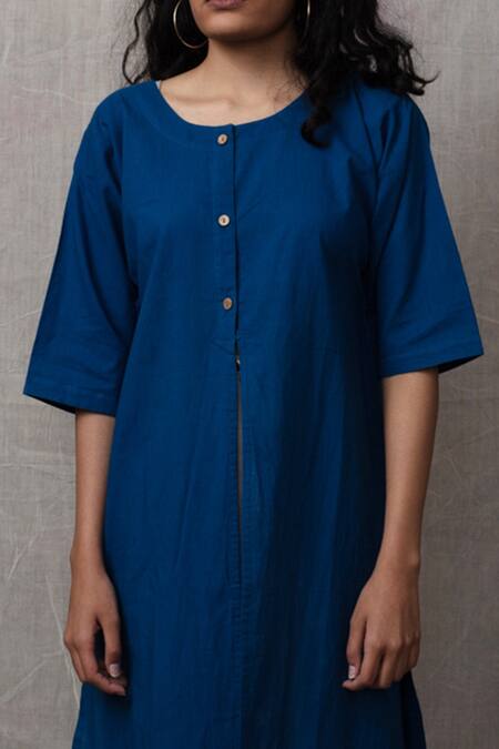 Buy Banana Labs Blue Cotton Plain Round Kurta Set With Stripe Print Dupatta Online at Aza Fashions Buy_Banana Labs_Blue Cotton Plain Round Kurta Set With Stripe Print Dupatta _Online_at_Aza_Fashions