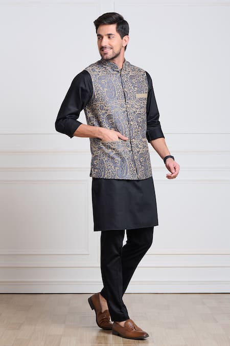 Buy_Taroob_Beige Pashmina, Wool Embroidery Bundi_Online_at_Aza_Fashions