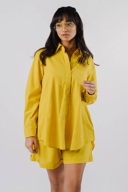 Buy_Tussah By Siddhi Shah_Yellow Cotton Bows Collared Solid Back Tie-up Shirt And Shorts Set _Online_at_Aza_Fashions