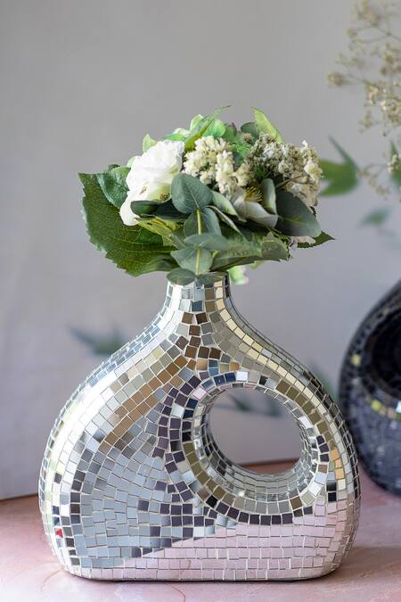 Buy_H2h_Silver Mirror, Paper Mache Asymmetrical Curved Vase_Online_at_Aza_Fashions