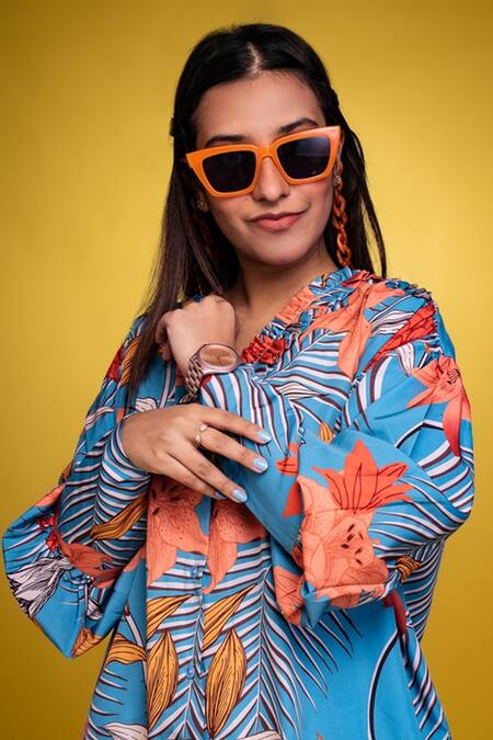 Buy_Fuga_Blue V-neck Daylily Oversized Shirt_Online_at_Aza_Fashions