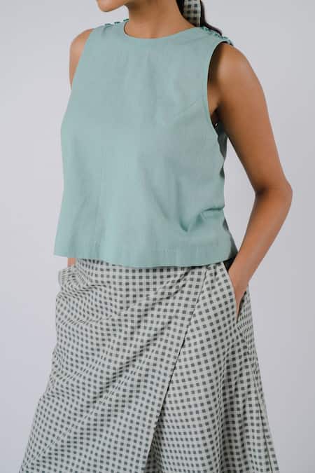 Buy Tussah By Siddhi Shah Green Cotton Round Neck Crop Top Online at Aza Fashions Buy_Tussah By Siddhi Shah_Green Cotton Round Neck Crop Top _Online_at_Aza_Fashions