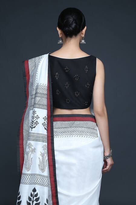 Buy_Sanjev Marwaaha_Ivory Chanderi Printed Geometric V Neck Block Saree With Blouse_Online_at_Aza_Fashions