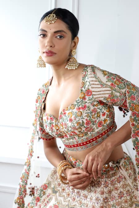 Pallavi Poddar_Ivory Silk, Tulle Sequins, Chakraview Peacock Embroidered Bridal Lehenga Set _Online_at_Aza_Fashions