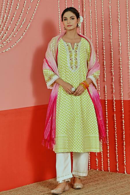 Buy Myaara Yellow Cotton, Organza Embroidery Split V-neck A-line Kurta Set Online at Aza Fashions Buy_Myaara_Yellow Cotton, Organza Embroidery Split V-neck A-line Kurta Set _Online_at_Aza_Fashions