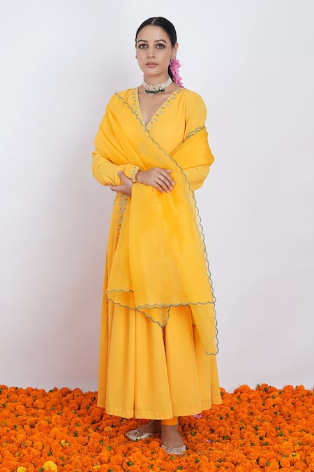 Buy_Rashi Jain_Yellow Viscose Georgette Embroidered Sequin And Zari Work Deep Suraj Anarkali Set _Online_at_Aza_Fashions