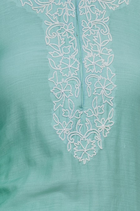 Neha Khullar_Blue Cotton Silk Round Embroidered Kurta Set _at_Aza_Fashions