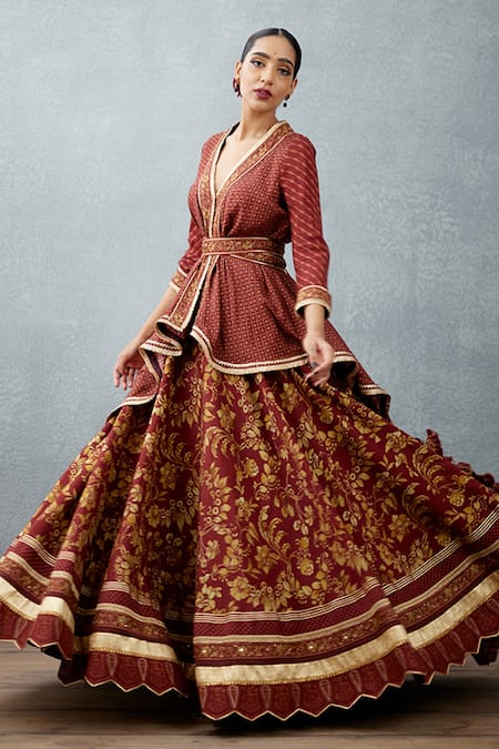 Buy_Torani_Red Slub Silk Bhagalpuri Floral Motifs Gulnar Afsoon Printed Lehenga And Kurta Set _Online_at_Aza_Fashions