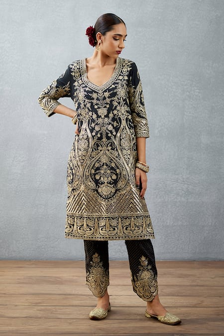 Buy_Torani_Black Slub , Organza Gota Work, Gulghast Zarin Embroidered Kurta Set _Online_at_Aza_Fashions
