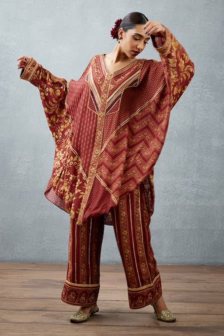 Torani_Red Slub Silk Bhagalpuri Floral Motifs V Neck Gulnar Ziba Kaftan And Pant Set _Online_at_Aza_Fashions