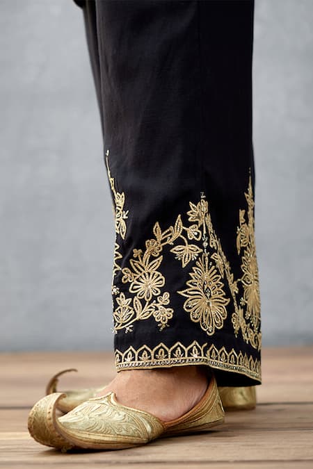 Shop_Torani_Maroon Slub , Pure Satin Bhagalpuri Gulghast Shiraz Kurta Pant Set _Online_at_Aza_Fashions