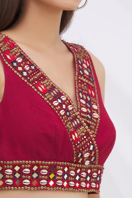 Surily G_Maroon Munga Silk V Neck Embroidered Crop Top_at_Aza_Fashions