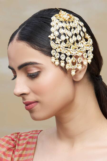 Shop Chaotiq By Arti Gold Plated Kundan Teardrop Passa at Aza Fashions Shop_Chaotiq By Arti_Gold Plated Kundan Teardrop Passa_at_Aza_Fashions