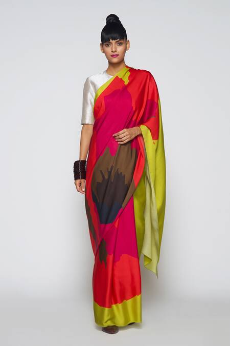 Payal Khandwala collection// love the color | Lakme fashion week, Indian  fashion saree, Saree trends