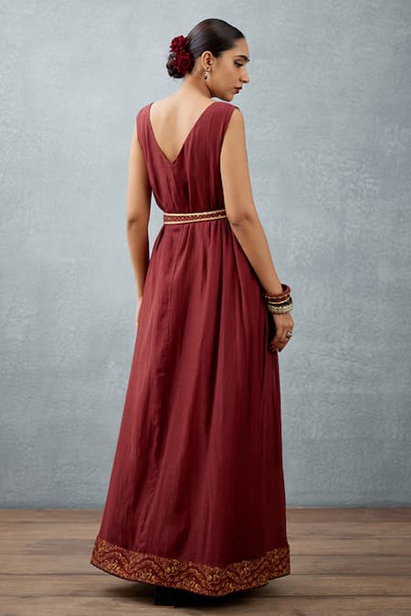 Torani_Red Gota Patti, Tassels Gulnar Falak Kamarbandh _Online_at_Aza_Fashions