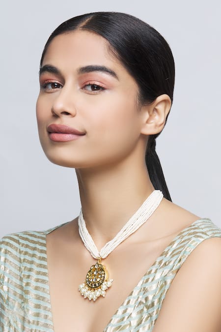 Just Shradhas Kundan Pendant Necklace 