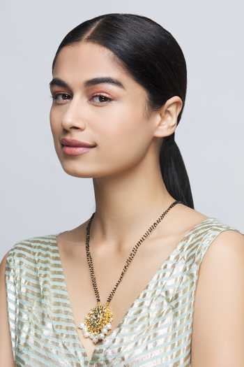 Buy Just Shradhas Gold Plated Kundan Pendant Necklace Online at Aza Fashions Buy_Just Shradhas_Gold Plated Kundan Pendant Necklace _Online_at_Aza_Fashions